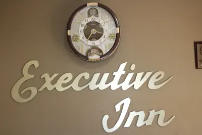 Photo 3 - Cotulla Executive Inn