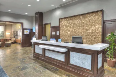 Photo 5 - Sheraton Baltimore Washington Airport Hotel - BWI