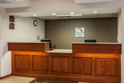 Photo 4 - Sleep Inn South Bend Airport