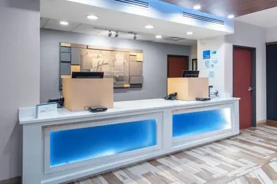 Photo 4 - Holiday Inn Express & Suites Roanoke Rapids SE by IHG