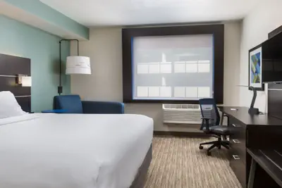 Photo 4 - Holiday Inn Express Hotel & Suites Eugene Downtown-University by IHG