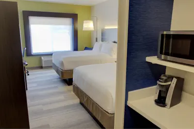 Photo 4 - Holiday Inn Express Hotel & Suites Le Mars by IHG