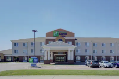 Photo 2 - Holiday Inn Express Hotel & Suites Le Mars by IHG