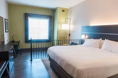 Photo 5 - Holiday Inn Express & Suites Columbia-Fort Jackson by IHG