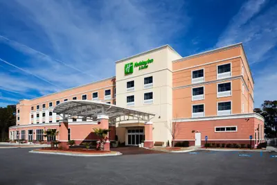 Photo 2 - Holiday Inn Hotel & Suites Beaufort at Highway 21 by IHG