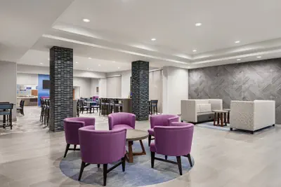 Photo 2 - Holiday Inn Express Dumfries by IHG