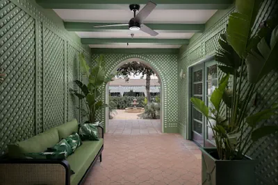 Photo 2 - The Colony Palms Hotel and Bungalows - Adults Only