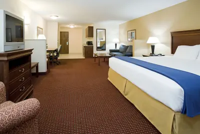 Photo 3 - Holiday Inn Express Hotel & Stes Salt Lake City-Airport East by IHG