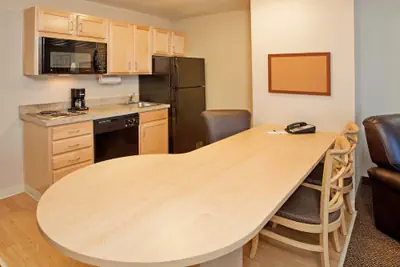 Photo 4 - Candlewood Suites Junction City Fort Riley by IHG