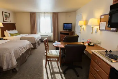 Photo 4 - Candlewood Suites Springfield by IHG