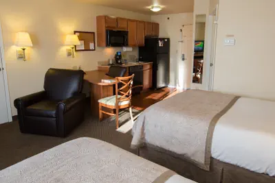 Photo 3 - Candlewood Suites Springfield by IHG