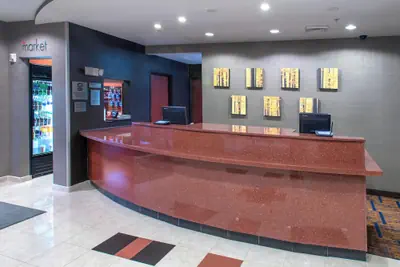 Photo 4 - Courtyard by Marriott Montgomery Prattville