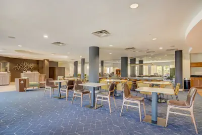 Photo 5 - Courtyard by Marriott Cincinnati North at Union Centre