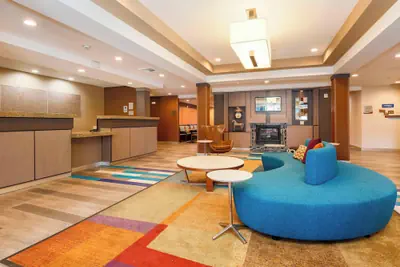 Photo 4 - Fairfield Inn & Suites Temecula by Marriott