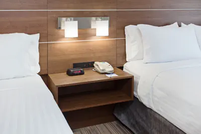 Photo 5 - Holiday Inn Express & Suites Corona by IHG