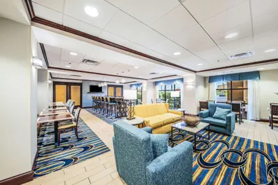 Photo 4 - Hampton Inn Greenfield