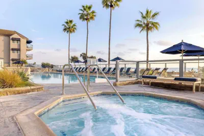 Photo 2 - Hilton Vacation Club Riviera Beach & Shores