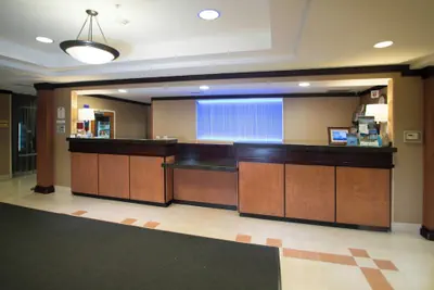 Photo 2 - Fairfield Inn and Suites by Marriott Burley