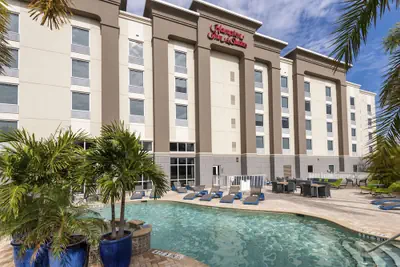 Photo 2 - Hampton Inn & Suites Fort Myers - Colonial Blvd