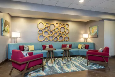 Photo 3 - Hampton Inn & Suites Fort Myers - Colonial Blvd