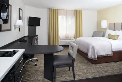 Photo 4 - Candlewood Suites Olympia/Lacey by IHG