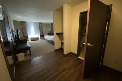 Photo 5 - Comfort Inn & Suites Goodland