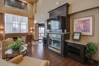 Photo 3 - Hampton Inn & Suites Las Cruces I-25