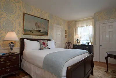 Photo 4 - Jared Coffin House