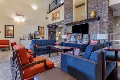 Photo 5 - Comfort Inn Bentonville - Crystal Bridges