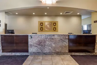 Photo 3 - Comfort Inn Bentonville - Crystal Bridges