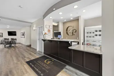 Photo 5 - GrandStay Residential Suites - Rapid City