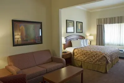 Photo 5 - Best Western Cleveland Inn & Suites