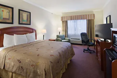 Photo 4 - Best Western Cleveland Inn & Suites