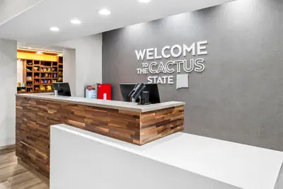 Photo 4 - Hampton Inn & Suites Farmington