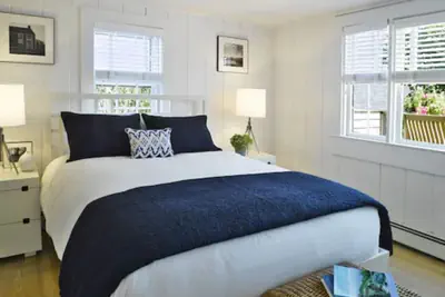 Photo 4 - The Cottages at Nantucket Boat Basin