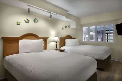 Photo 5 - Beach Cove Resort