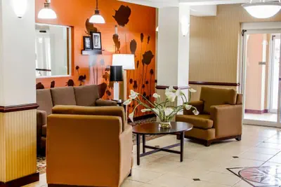 Photo 5 - Sleep Inn & Suites Oklahoma City Northwest