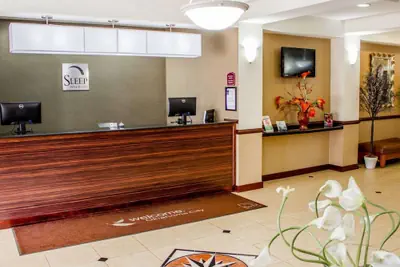 Photo 4 - Sleep Inn & Suites Oklahoma City Northwest
