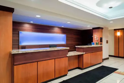 Photo 4 - Fairfield Inn & Suites by Marriott State College