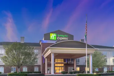 Photo 2 - Holiday Inn Express Radcliff-Fort Knox by IHG
