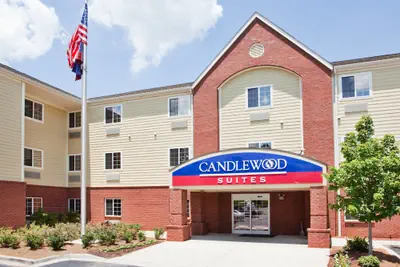 Photo 2 - Candlewood Suites Augusta by IHG