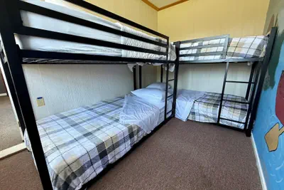 Photo 4 - Eden Village Motel & Cottages