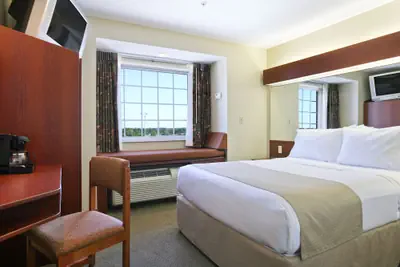 Photo 3 - Microtel Inn & Suites by Wyndham Hattiesburg
