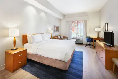 Photo 3 - Fairfield Inn & Suites by Marriott Hinesville Fort Stewart
