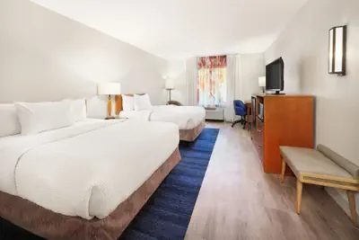 Photo 4 - Fairfield Inn & Suites by Marriott Hinesville Fort Stewart