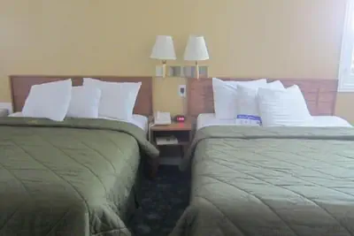 Photo 5 - Pacific Best Inn