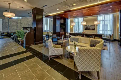Photo 3 - Hampton Inn & Suites Nashville Downtown
