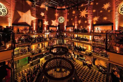 Photo 4 - The Liberty, a Marriott Luxury Collection Hotel, Boston