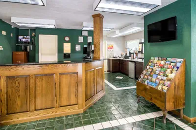 Photo 4 - Americas Best Value Inn Clayton