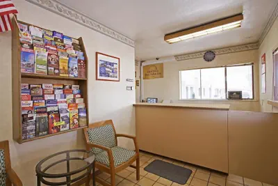 Photo 3 - Americas Best Value Inn Livermore